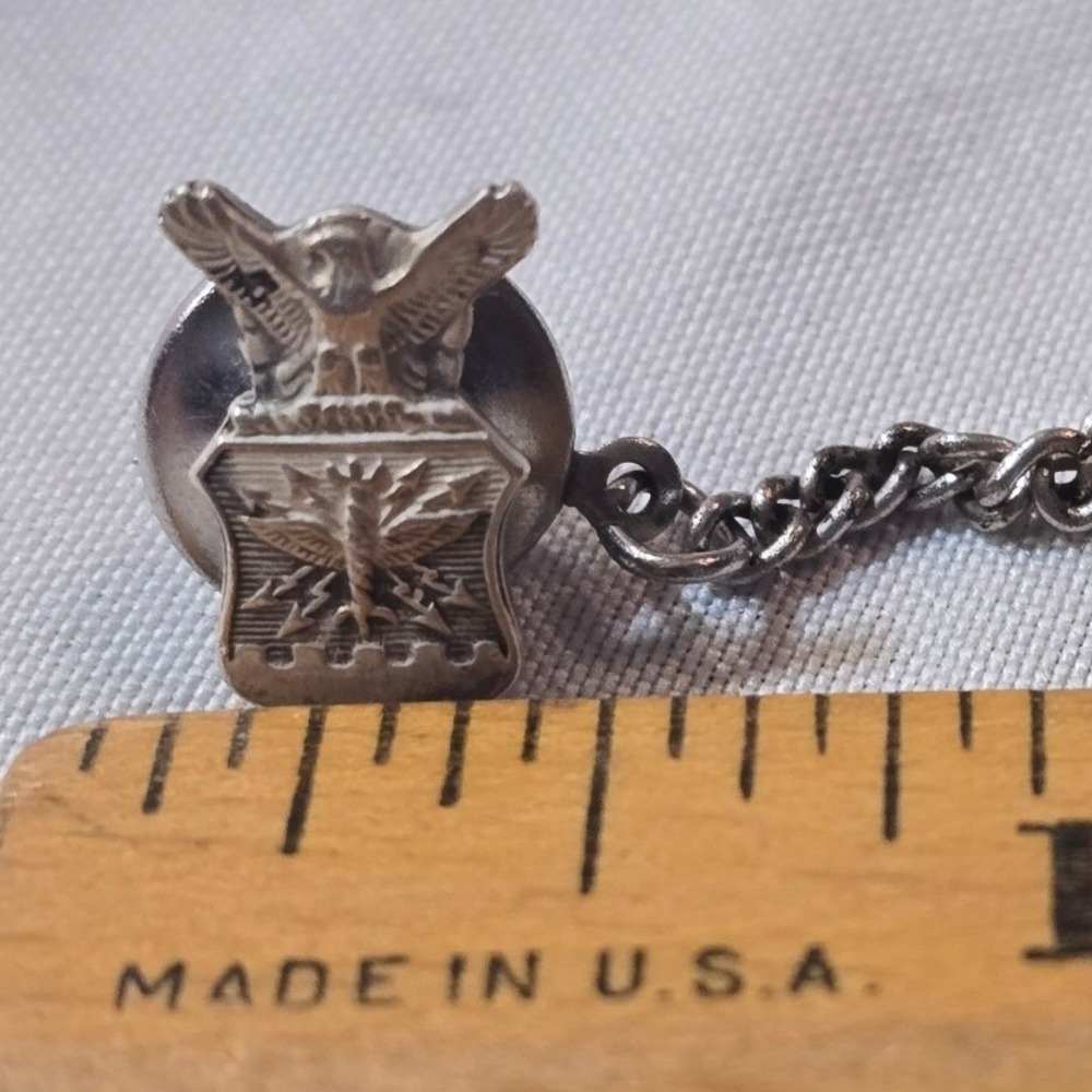 Vintage US Air Force USAF Master Sergeant Rank Insignia Tie Tack Pin with Chain